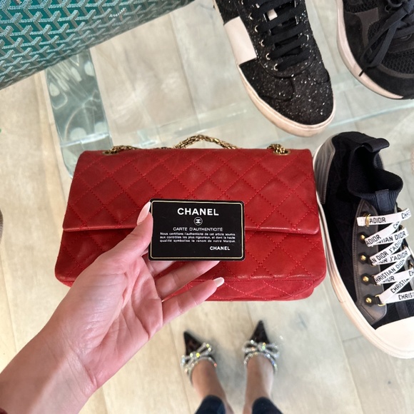 Chanel bag - Picture 2 of 2